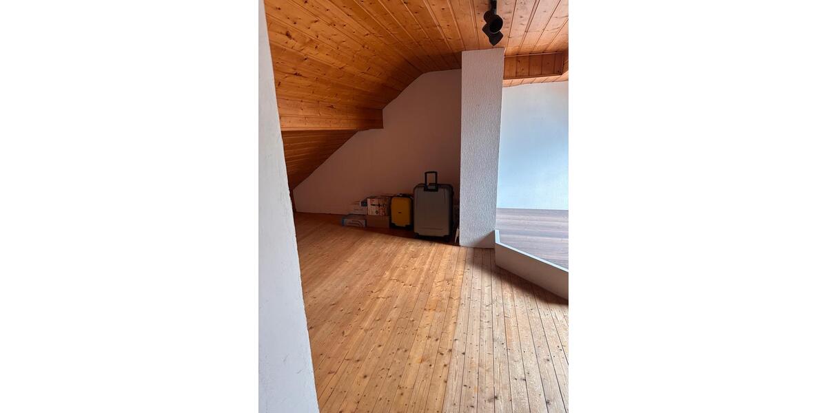 Maisonettenwohnung Bergheim - 3 Zimmer, 83 m&sup2;, 910&euro; | Angebot:26375143