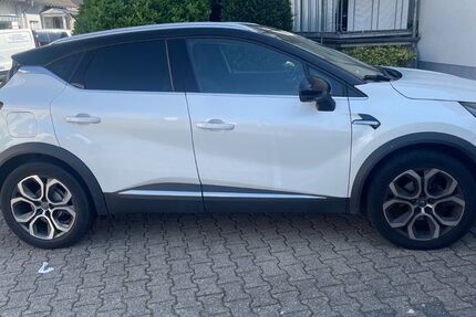Renault Captur 54.000 km 13.000 &euro; Köln 51107