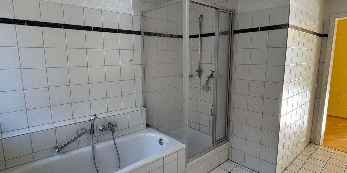 Etagenwohnung Troisdorf-Bergheim Bergheim - 4 Zimmer, 133 m&sup2;, 449.000&euro; | Angebot:25630932