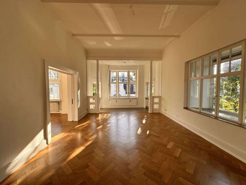 Wohnung zum Mieten in Köln 2.900 € 240 m² 7 zimmer