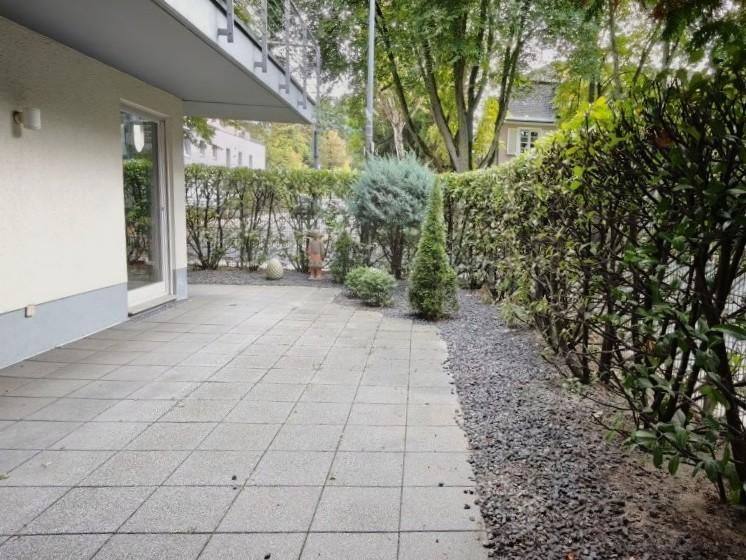 Köln-Junkersdorf, schiclke 3-Zimmer Wohnung mit Kamin, großer Terrasse und TG-Stellplatz - Terrassenwohnung Köln Junkersdorf | Angebot:26181670