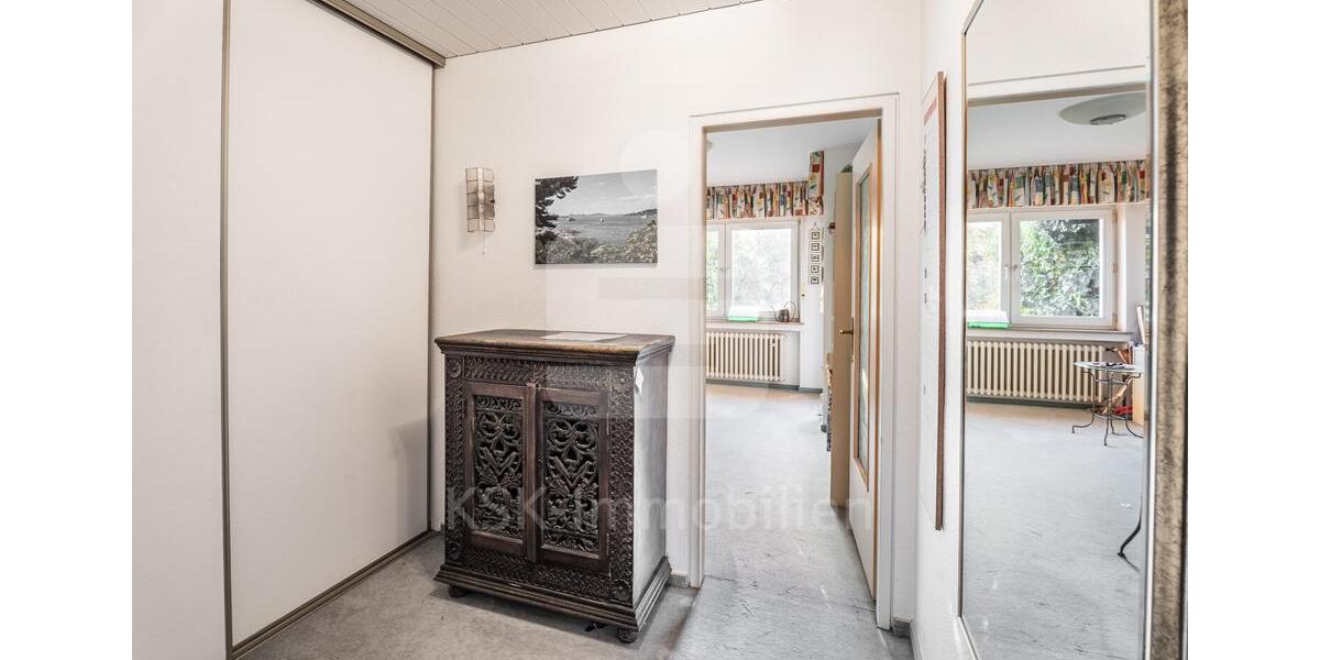 Befristeter Mietvertrag: Charmantes Reihenmittelhaus in Hürth-Efferen mit Garten, Sauna & Garage. 5 zimmer