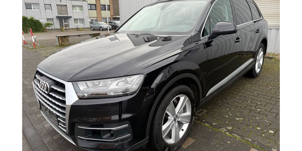 Audi Q7 157.594 km 35.990 &euro; Köln 50767