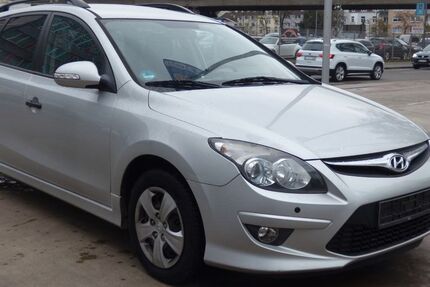 Hyundai i30 174.000 km 3.000 &euro; Köln 51105
