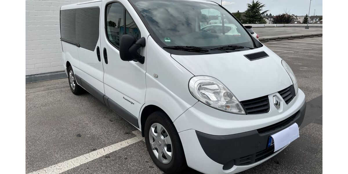 Renault Trafic 281.000 km 8.990 &euro; Bergisch Gladbach 51467