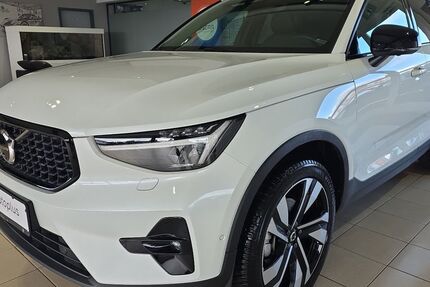 Volvo XC40 14.286 km 35.450 &euro; Bergheim 50126