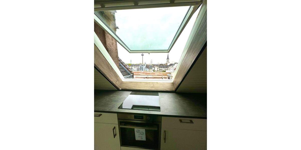 WG-geeignete vollmöblierte 3 12 Zimmer Wohnung im Ehrenfelder Veedel 3 zimmer