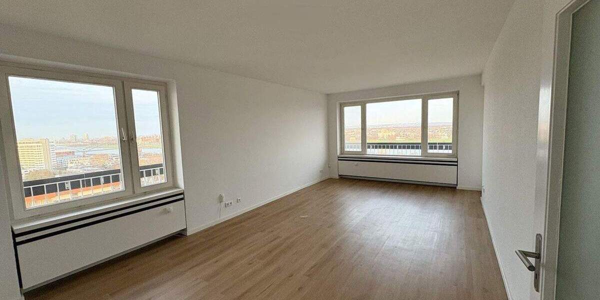 Wohngenuss & Rheinblick, frisch modernisierte 3 Zimmer mit Rundum-Panorama-Balkon, neues Bad, Aufzug 3 zimmer