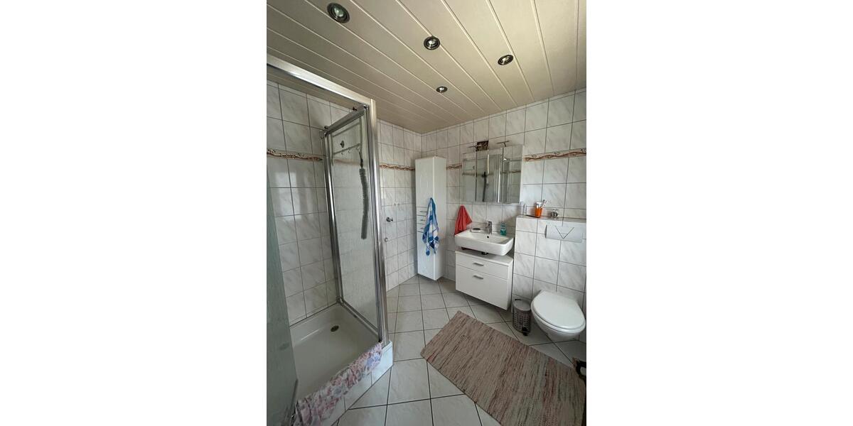 Einfamilienhaus Rösrath - 4 Zimmer, 120 m&sup2;, 1.500&euro; | Angebot:26406098