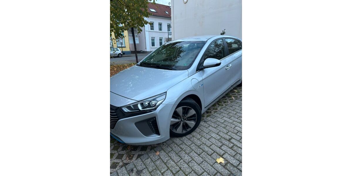 Hyundai IONIQ 58.500 km 16.400 &euro; Solingen 42697