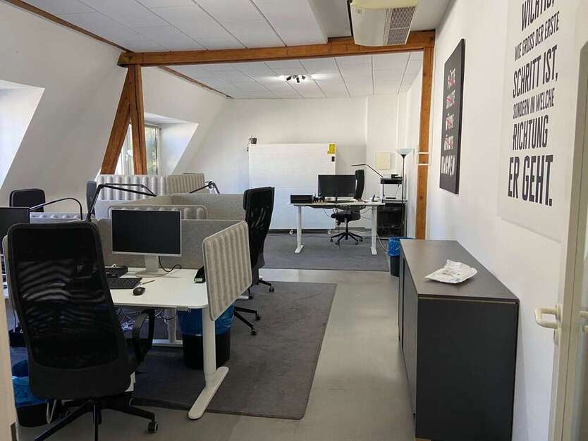 Büro in Düsseldorf 742 € 55 m²