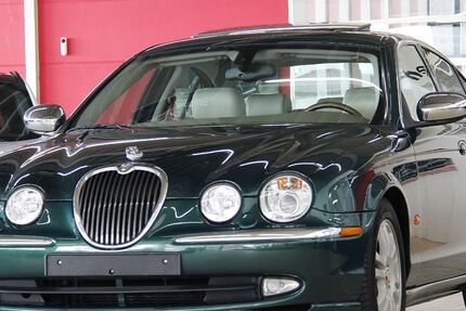 Jaguar S-Type 215.000 km 6.850 &euro; Köln 50739