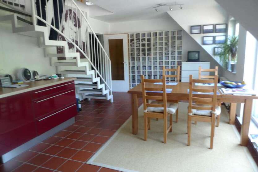 Wohnung zum Mieten in Bergisch Gladbach 857,70 € 80.77 m² 2.5 zimmer