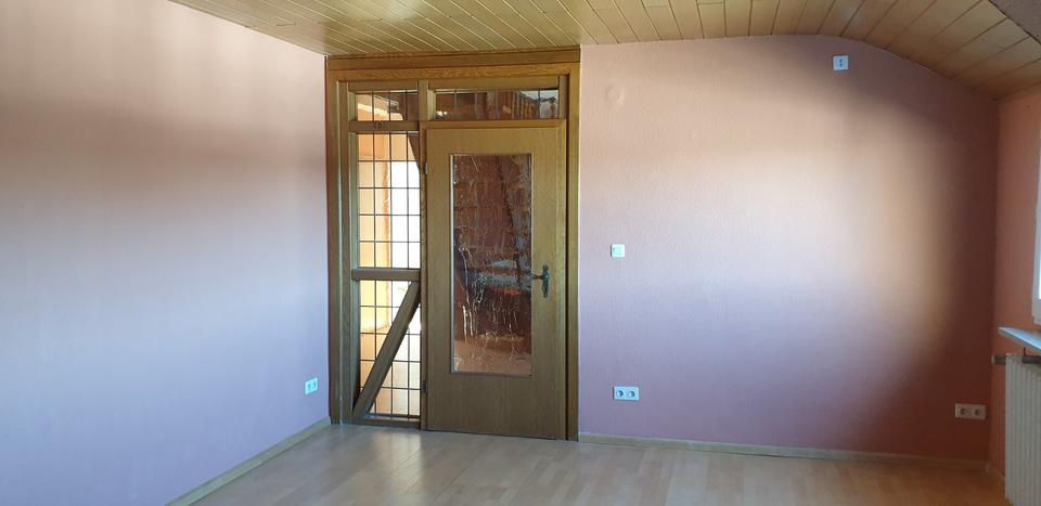 Dachgeschosswohnung mit Balkon 3 zimmer