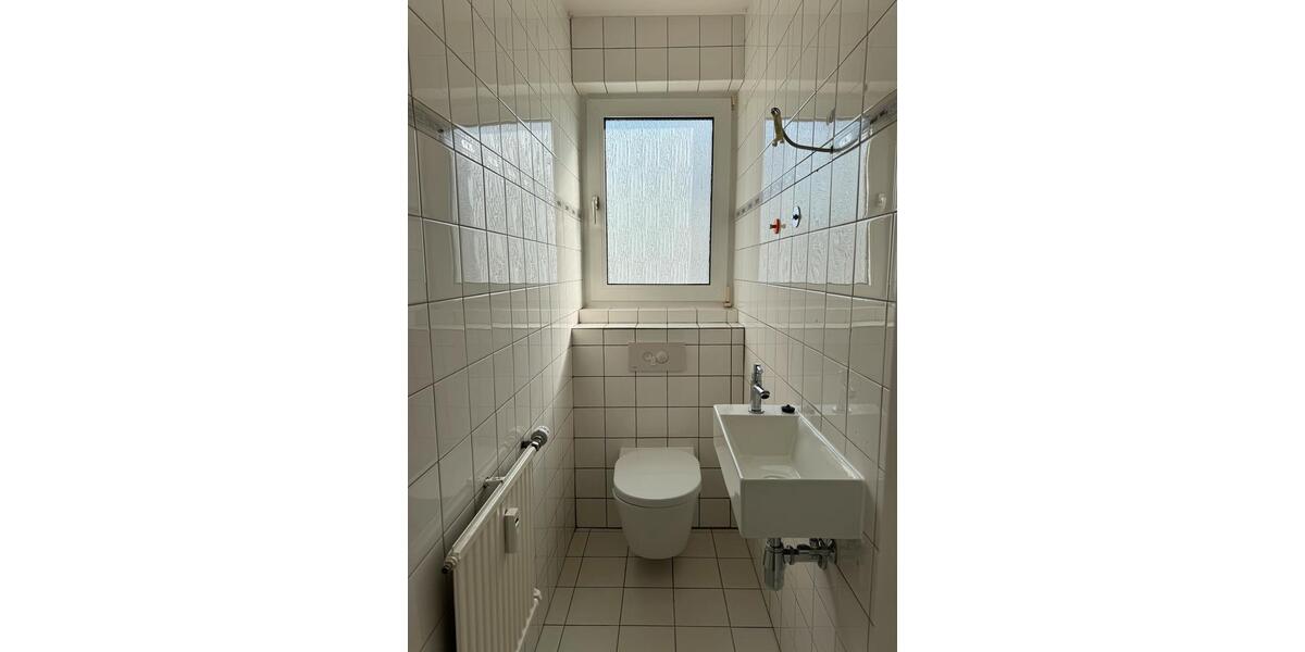 Etagenwohnung Bergisch Gladbach Frankenforst - 3 Zimmer, 85 m&sup2;, 1.435&euro; | Angebot:25397397