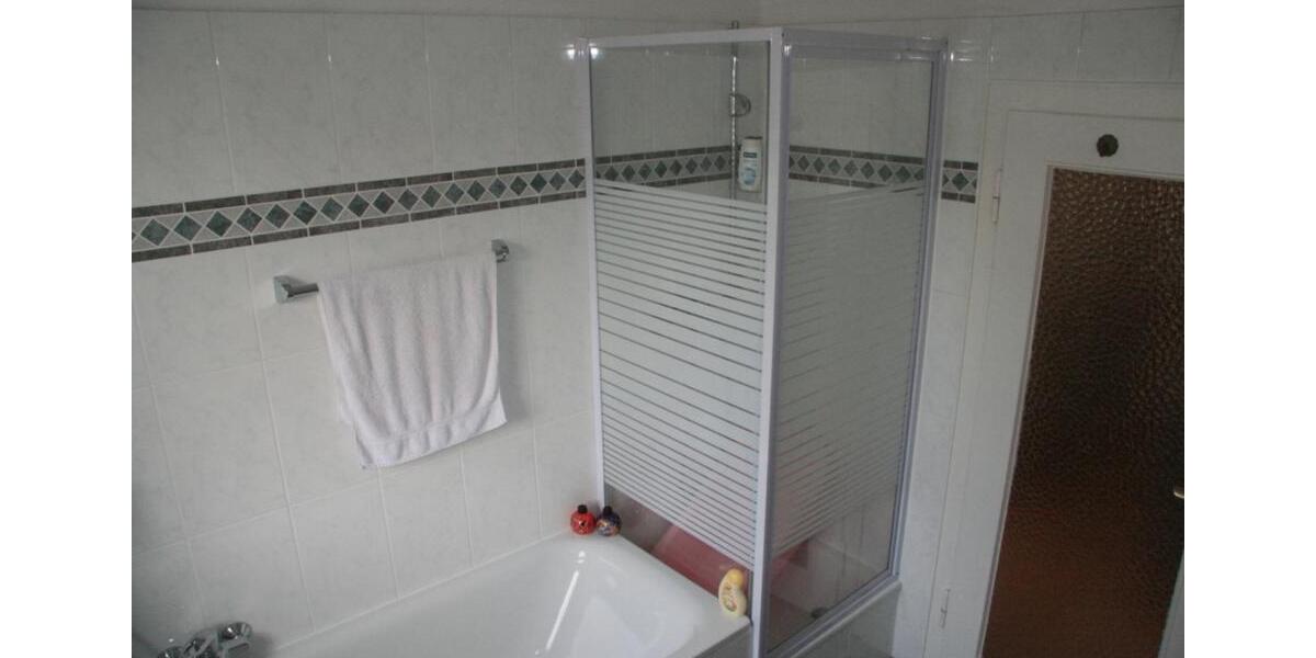 5-Zimmer-Wohnung mit Teilungsmöglichkeit in 2 & 3 Zimmer 5 zimmer