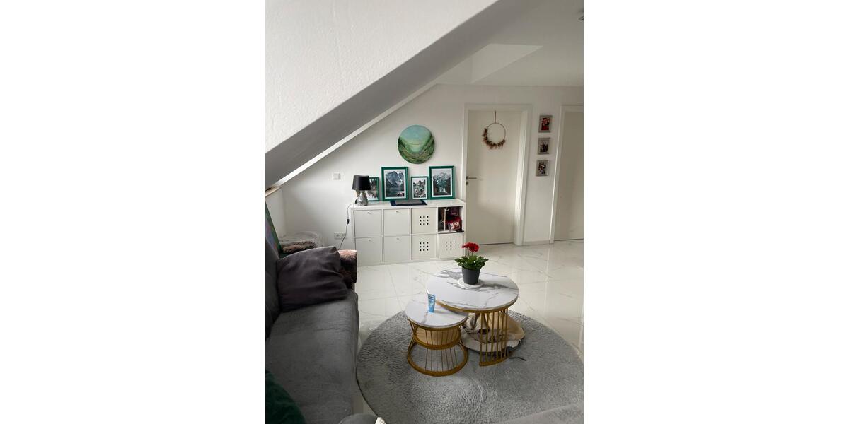 Dachgeschoßwohnung Köln Rodenkirchen - 3 Zimmer, 60 m&sup2;, 900&euro; | Angebot:26385469