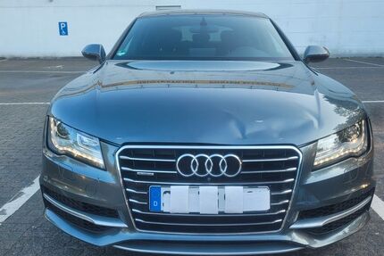 Audi A7 168.000 km 9.900 &euro; Solingen 42655