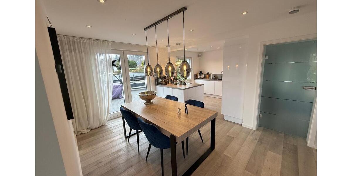 Einfamilienhaus Overath - 6 Zimmer, 170 m&sup2;, 750.000&euro; | Angebot:26311974