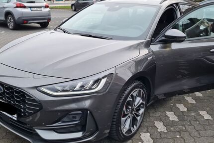 Ford Focus 35.000 km 20.950 € Lohmar 53797