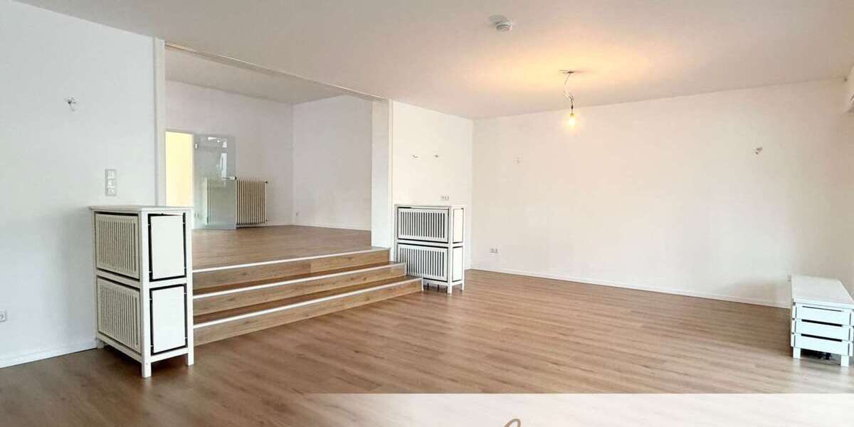 Einfamilienhaus Bergisch Gladbach Gronau - 4 Zimmer, 153 m&sup2;, 1.900&euro; | Angebot:27684305