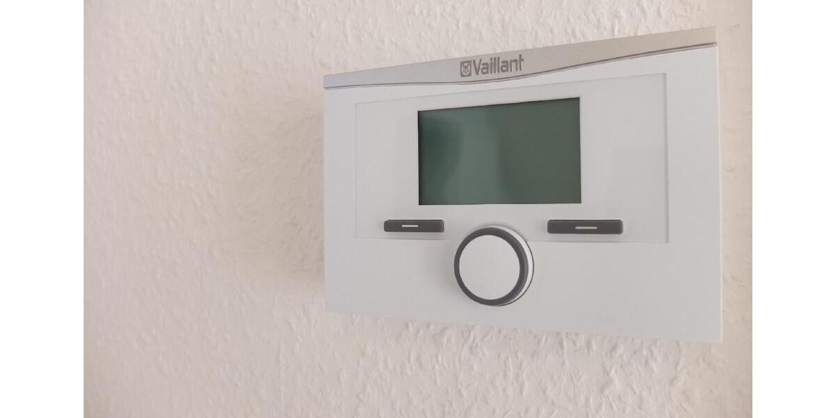 Büro- oder Servicefläche in exponierter Lage von Solingen-Wald! zimmer