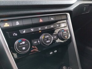 VW T-Roc Active Cabrio 1.5 TSI ACC Navi PDC SHZ 23.625 km 23.800 &euro; HAAN 42781