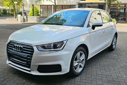 Audi A1 82.000 km 12.300 &euro; Köln 50674