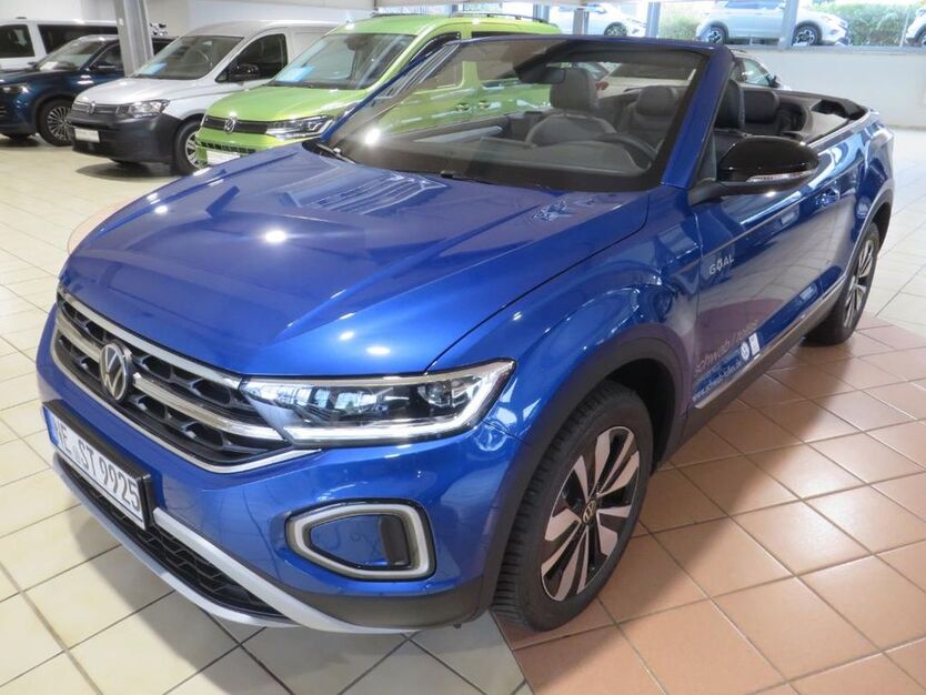 VW T-Roc 4.500 km 44.845 € Neuss 41469