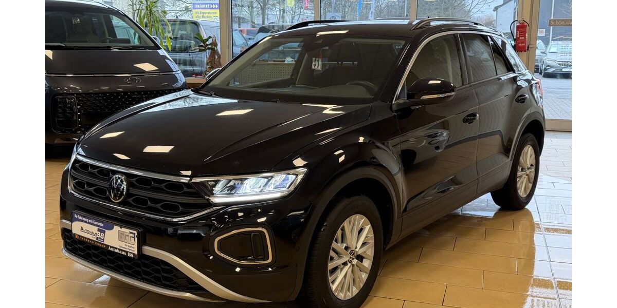 VW T-Roc 5.934 km 25.000 &euro; Hennef 53773