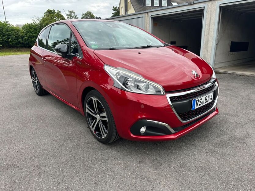 Peugeot 208 79.000 km 7.300 € Remscheid 42853