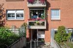 Attraktive Eigentumswohnung mit Aufzug und 2 Tiefgaragenplätzen - ruhig und citynah in Brühl