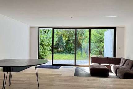 Wohnung zum Mieten in Düsseldorf Ludenberg 2.000 € 122.5 m²