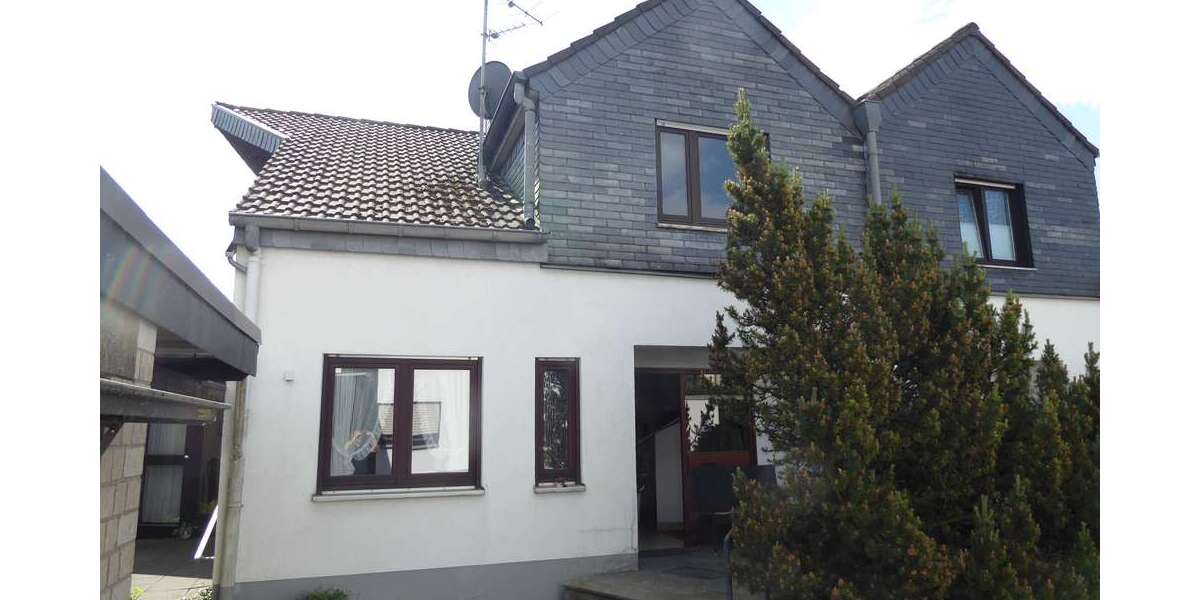 Haus zum Kaufen in Wermelskirchen 399.000 € 165 m² 4 zimmer