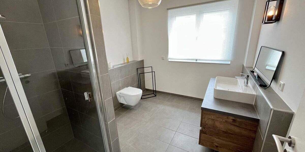 Doppelhaushälfte Leverkusen Schlebusch - 5 Zimmer, 143 m&sup2;, 685.000&euro; | Angebot:25665871