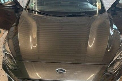 Ford Focus 69.749 km 19.450 &euro; Hürth 50354