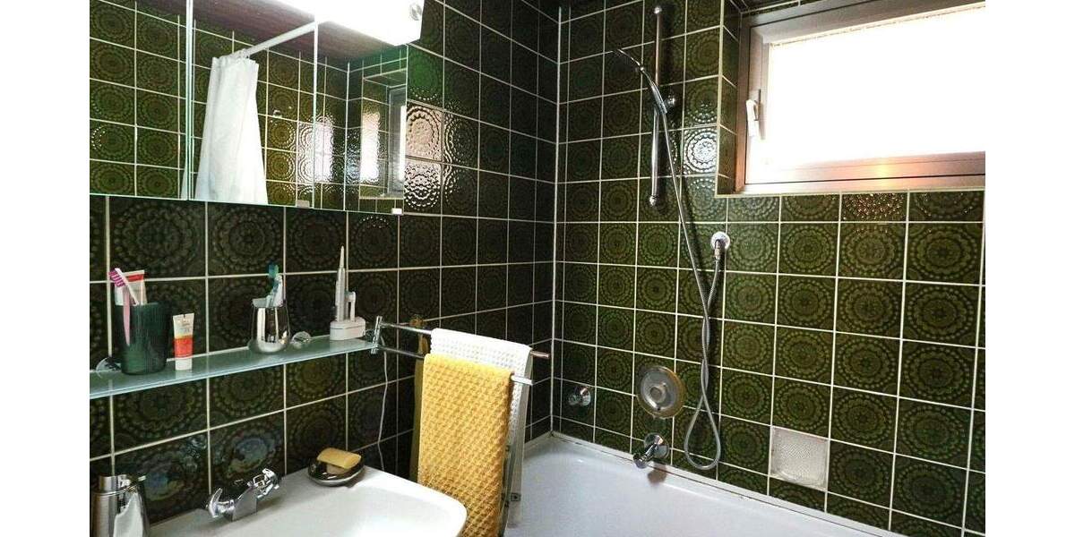 Mehrfamilienhaus, Wohnhaus Köln Holweide Holweide - 9 Zimmer, 195 m&sup2;, 785.000&euro; | Angebot:24353952