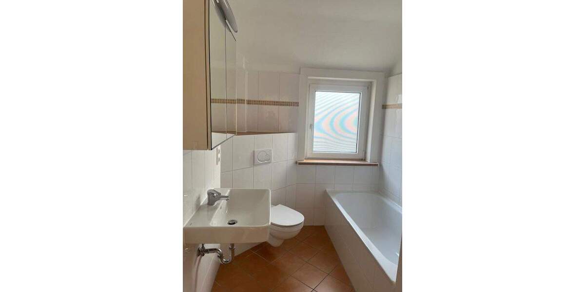 Etagenwohnung Hameln Nordstadt - 3 Zimmer, 81 m&sup2;, 735&euro; | Angebot:24711901