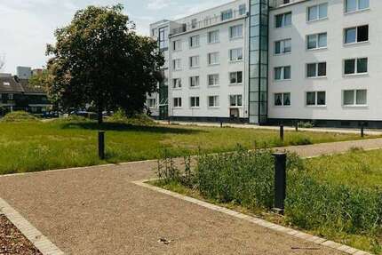 Wohnung zum Mieten in Düsseldorf 862,82 € 61.63 m²