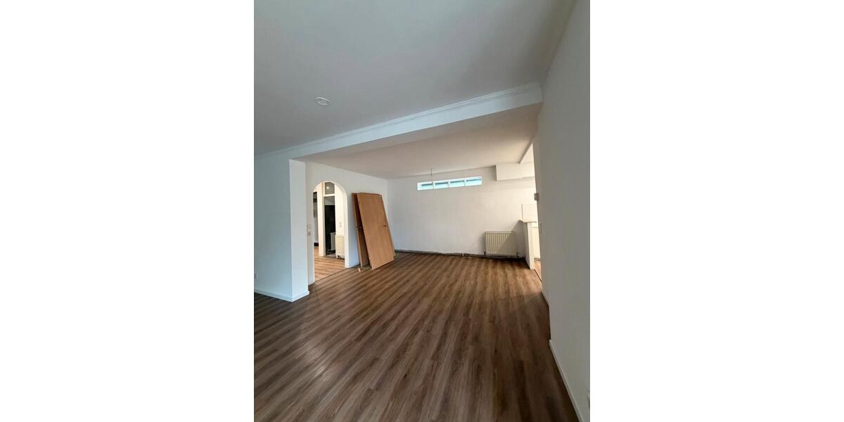 Terrassenwohnung Bergisch Gladbach Paffrath - 3 Zimmer, 124 m&sup2;, 1.450&euro; | Angebot:26315031