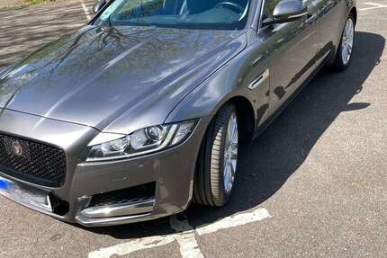 Jaguar XF 67.378 km 20.400 € Köln 50858
