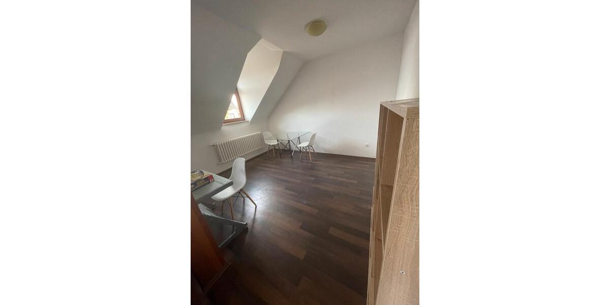 Etagenwohnung Köln Porz - 2.5 Zimmer, 85 m&sup2;, 990&euro; | Angebot:26329363