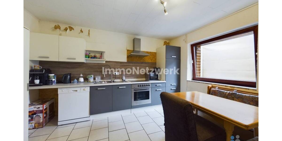 Mehrfamilienhaus, Wohnhaus Elsdorf Grouven - 6 Zimmer, 210 m&sup2;, 299.000&euro; | Angebot:25805599