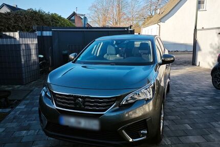 Peugeot 5008 124.000 km 15.200 &euro; Sankt Augustin 53757