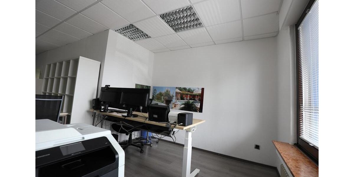 Mehrfamilienhaus, Wohnhaus Leichlingen (Rheinland) - 2 Zimmer, 55 m&sup2;, 550&euro; | Angebot:26142575