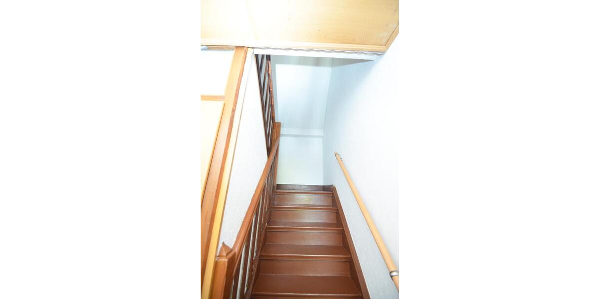 Etagenwohnung Brühl - 3 Zimmer, 65 m&sup2;, 600&euro; | Angebot:26279258