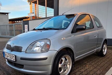 Toyota Yaris 181.000 km 1.400 &euro; Bergheim 50126