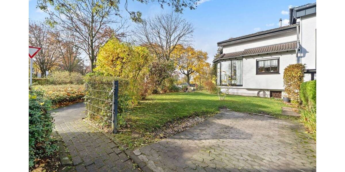 Reihenendhaus Bonn Brüser Berg - 7 Zimmer, 175 m&sup2;, 749.000&euro; | Angebot:23520454