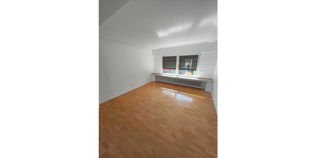 Einfamilienhaus Kerpen - 5 Zimmer, 130 m&sup2;, 1.850&euro; | Angebot:26055922