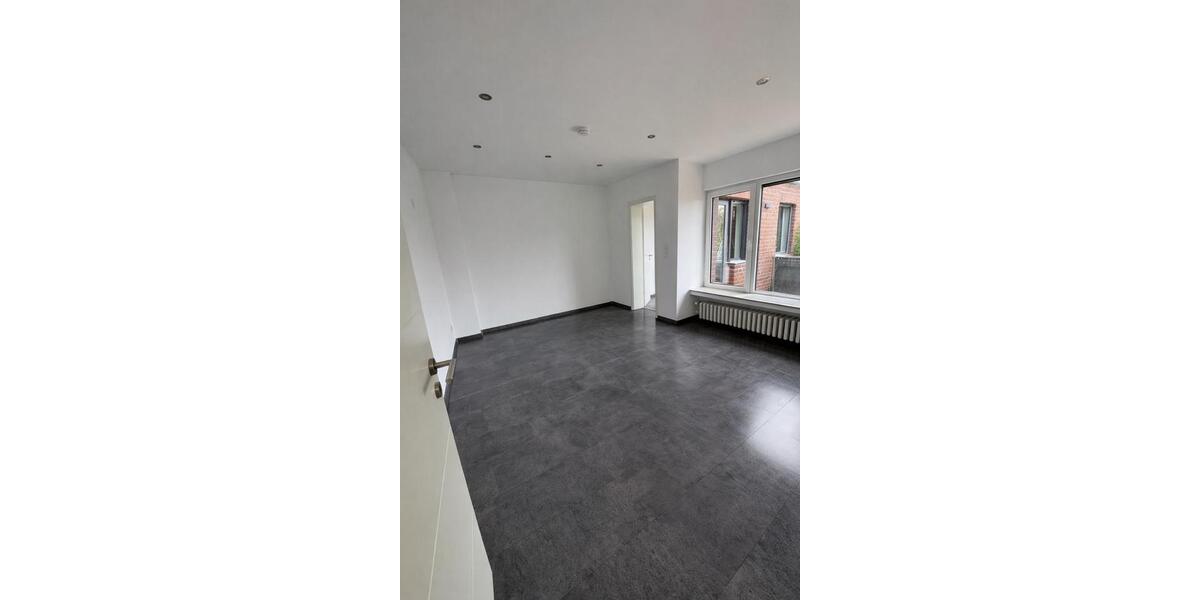 Einfamilienhaus Köln Chorweiler - 4 Zimmer, 110 m&sup2;, 1.800&euro; | Angebot:26426751
